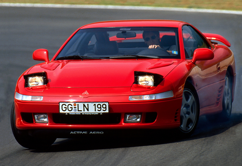 Illustration for article titled Have You Ever Owned A Mitsubishi 3000GT, The Most Overcomplicated Car Of The '90s?